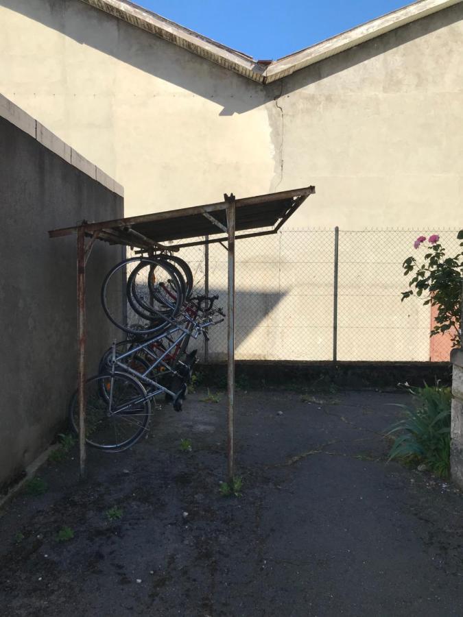 Un Petit Bout De Reve, Balcon, Parking & Proche Centre Apartment Annecy Luaran gambar